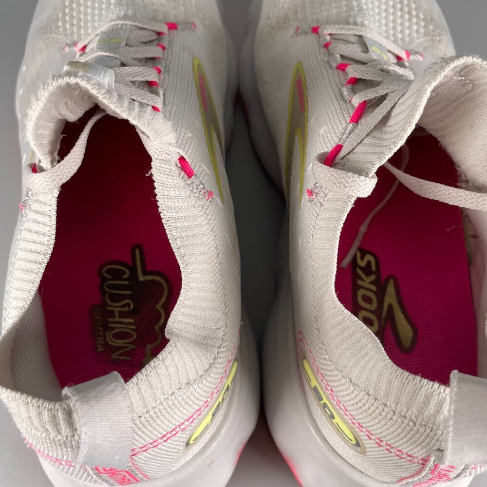 Brooks Glycerin Stealthfit 20 Women's 9 White Pink Running Athletic Sneakers GUC - Picture 8 of 9